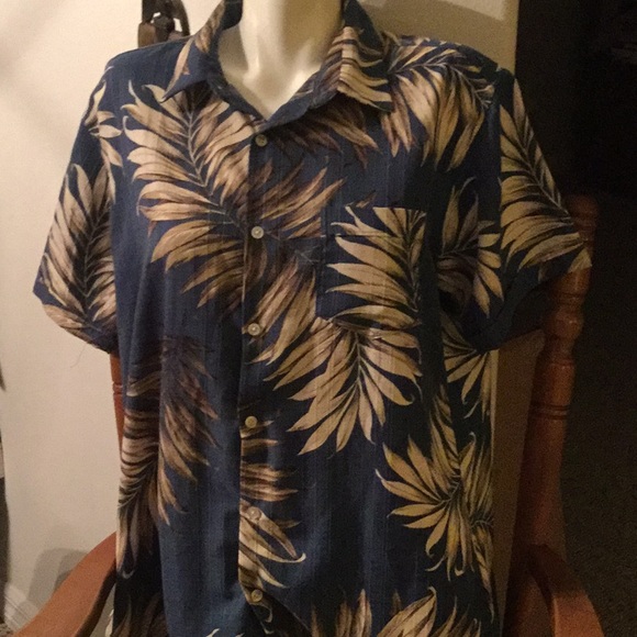 🌴NWOT Van Heusen Studio Unisex Hawaiian Size Large Slim Fit 🌴 - Picture 2 of 9